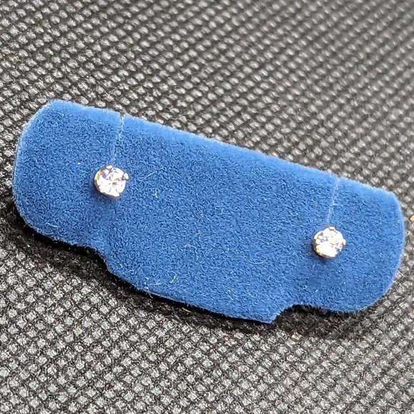 Tiny Tanzanite Earrings - Picture 1 of 3